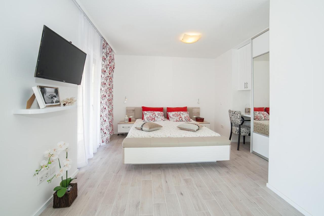 Villa Mona 2 بودفا المظهر الخارجي الصورة
